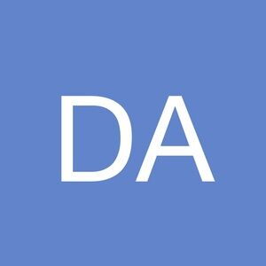 Meet your Posher, Danika